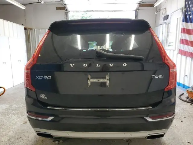 2016 VOLVO XC90 T6  