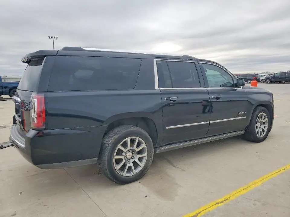 2015 GMC YUKON XL DENALI  