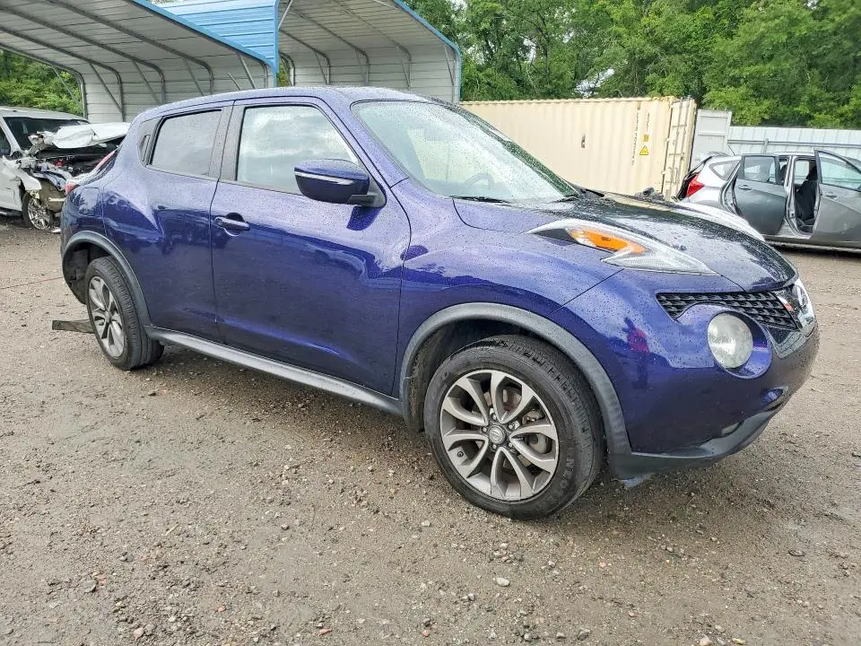 2017 NISSAN JUKE SL  