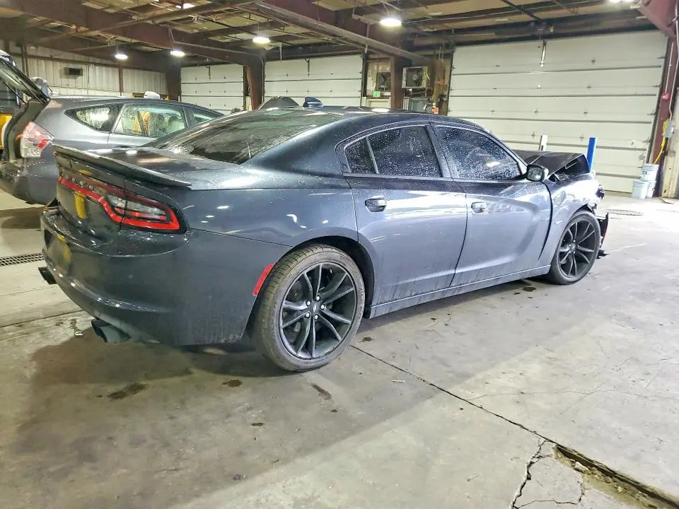 2017 DODGE CHARGER R  