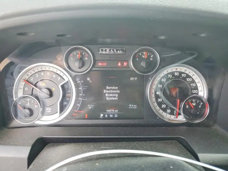 2017 RAM 1500 SLT  