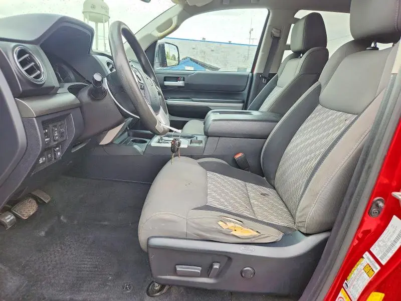 2019 TOYOTA TUNDRA CREWMAX SR5  
