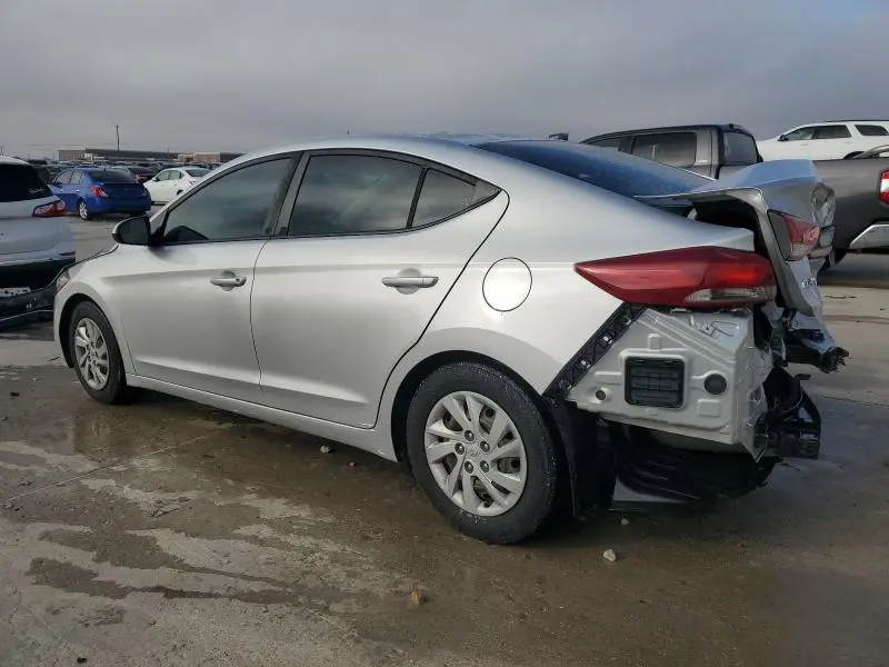 2018 HYUNDAI ELANTRA SE  