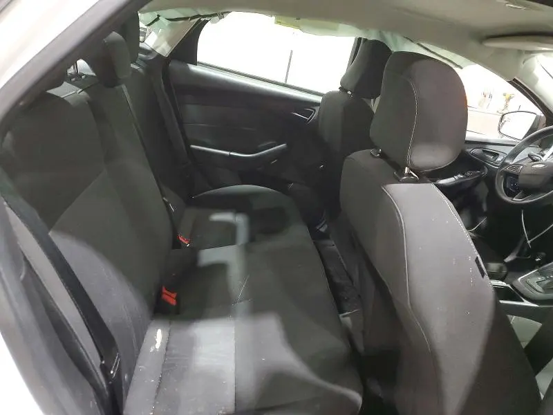 2015 FORD FOCUS S  