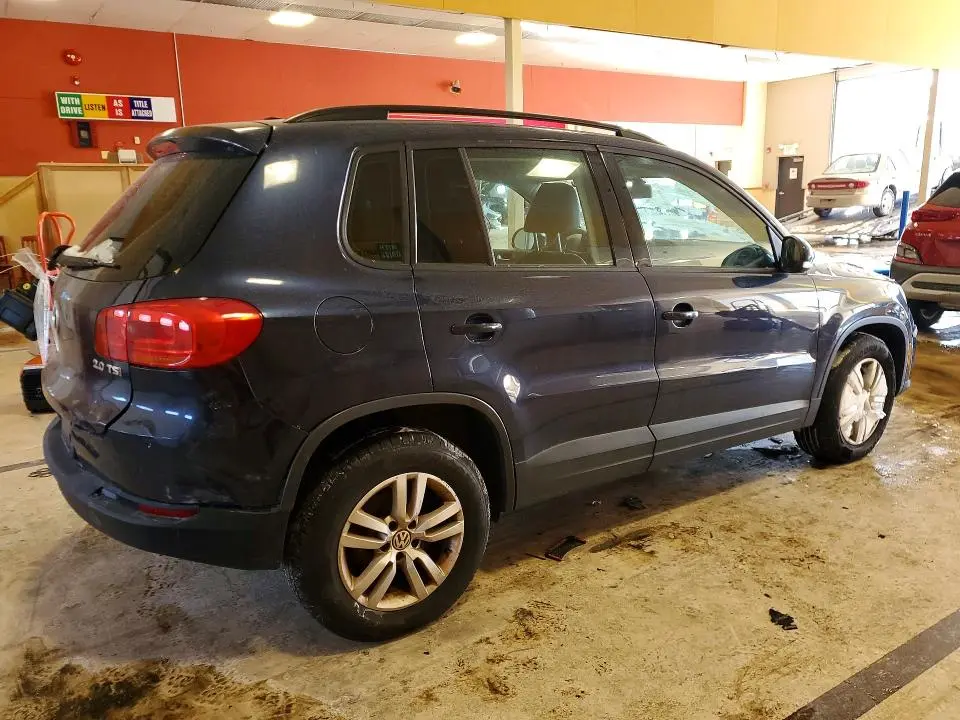 2016 VOLKSWAGEN TIGUAN S  