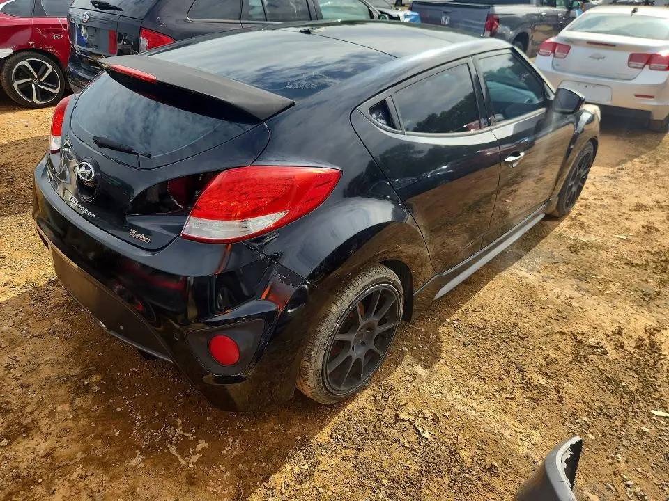 2015 HYUNDAI VELOSTER TURBO  