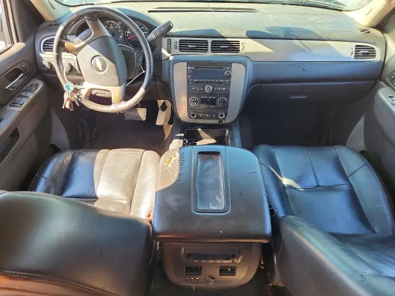 2010 CHEVROLET AVALANCHE LT  