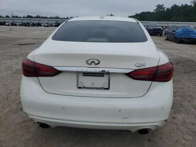 2022 INFINITI Q50 LUXE  