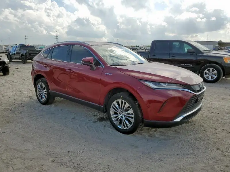 2021 TOYOTA VENZA LE  