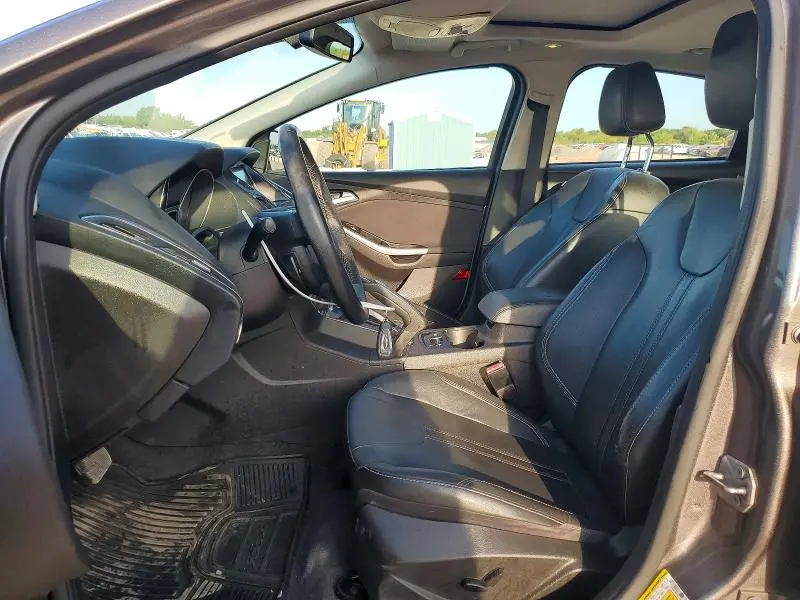 2012 FORD FOCUS TITANIUM  