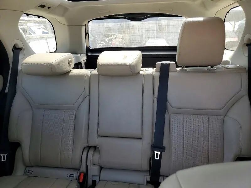 2020 LAND ROVER DISCOVERY SE  