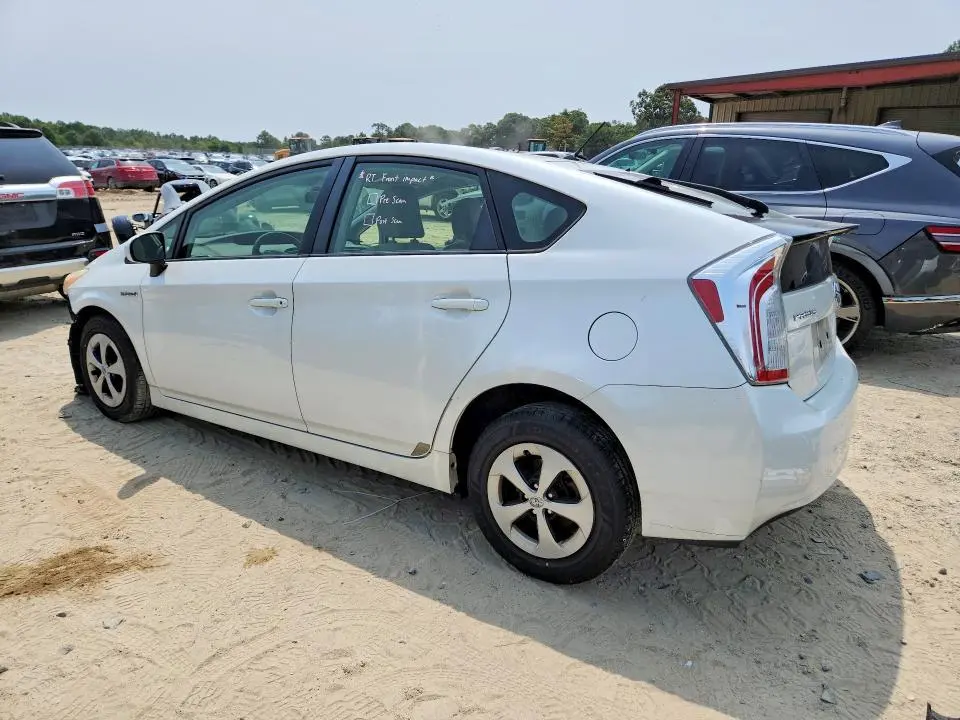 2013 TOYOTA PRIUS TWO  