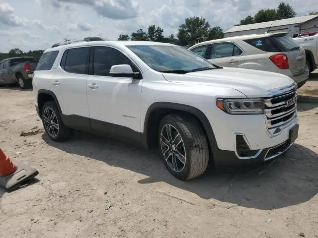 2022 GMC ACADIA SLT  