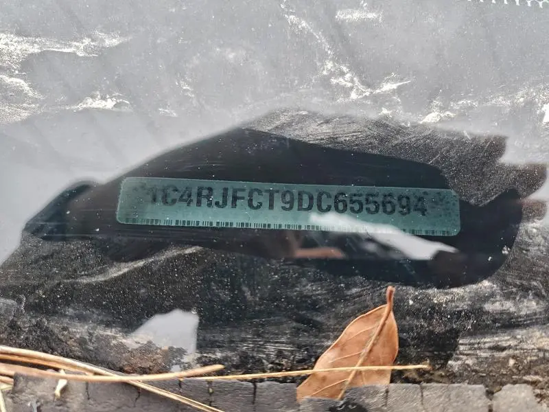 2013 JEEP GRAND CHEROKEE OVERLAND  