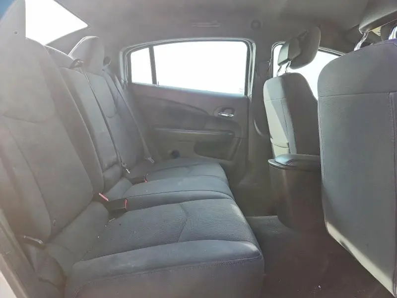 2014 CHRYSLER 200 LX  