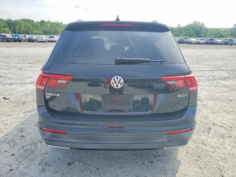 2019 VOLKSWAGEN TIGUAN SE  