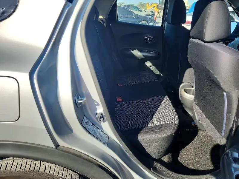 2016 NISSAN JUKE S  