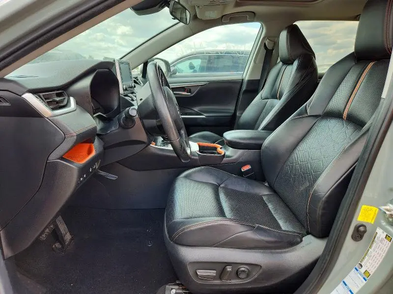 2019 TOYOTA RAV4 ADVENTURE  