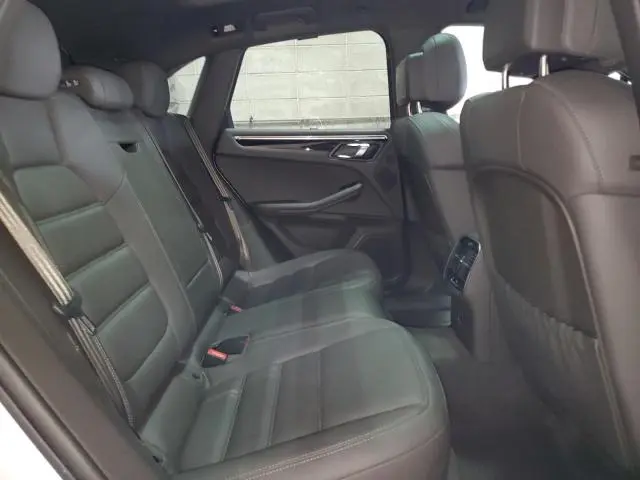 2023 PORSCHE MACAN S  