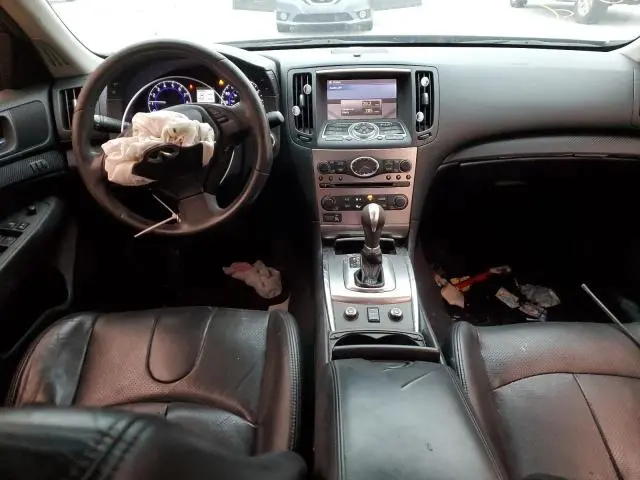 2013 INFINITI G37   