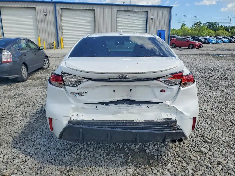 2024 TOYOTA COROLLA SE  