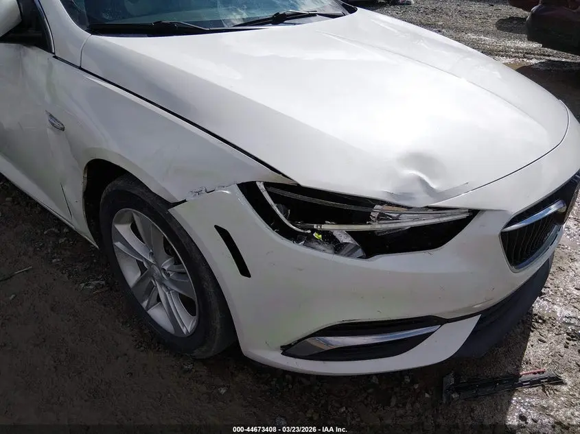 2019 BUICK REGAL SPORTBACK FWD PREFERRED