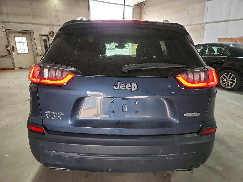 2021 JEEP CHEROKEE LATITUDE LUX  