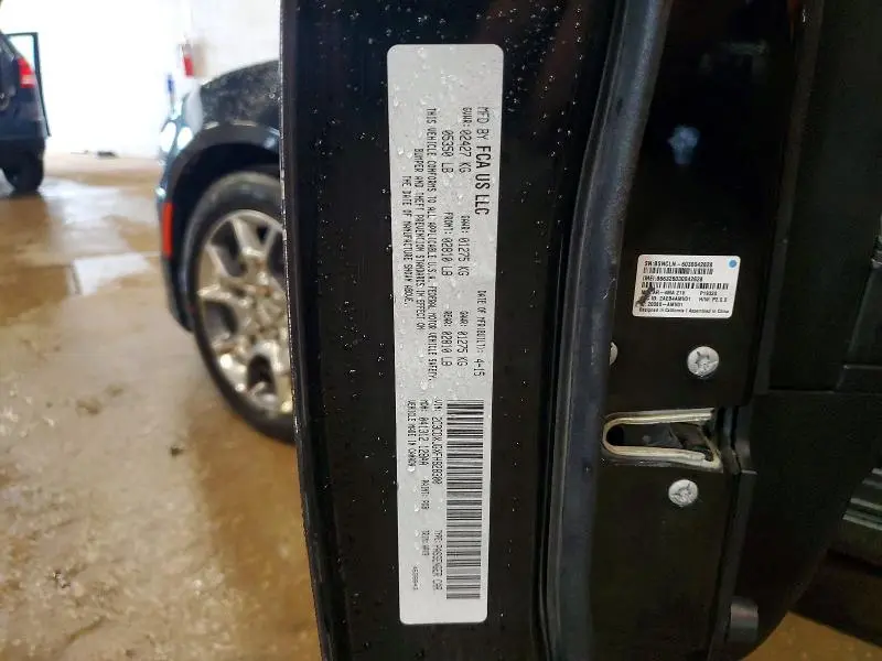 2015 DODGE CHARGER SXT  