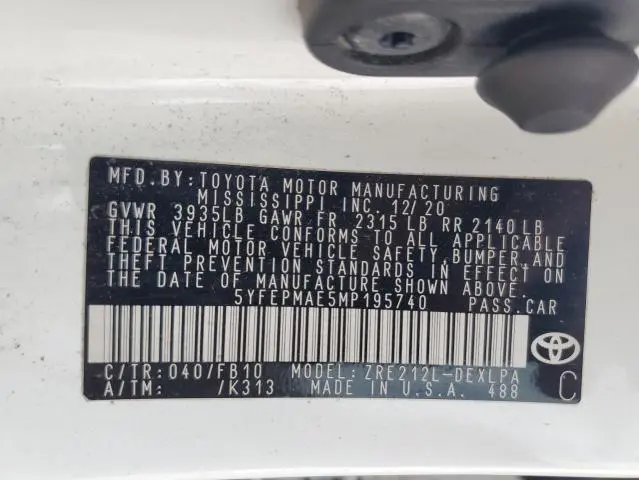 2021 TOYOTA COROLLA LE  