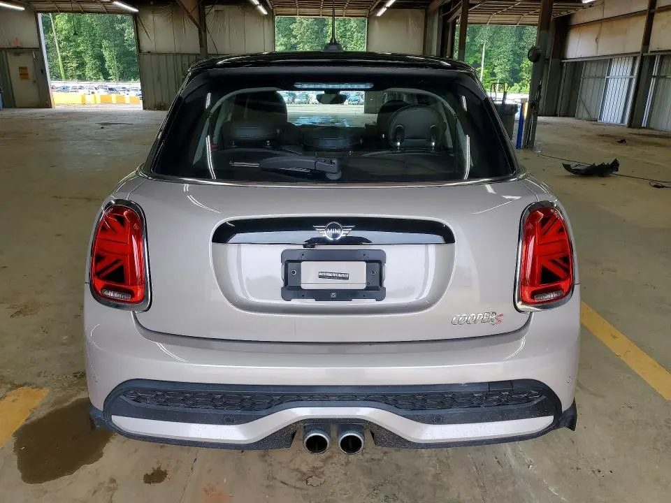 2022 MINI COOPER S  