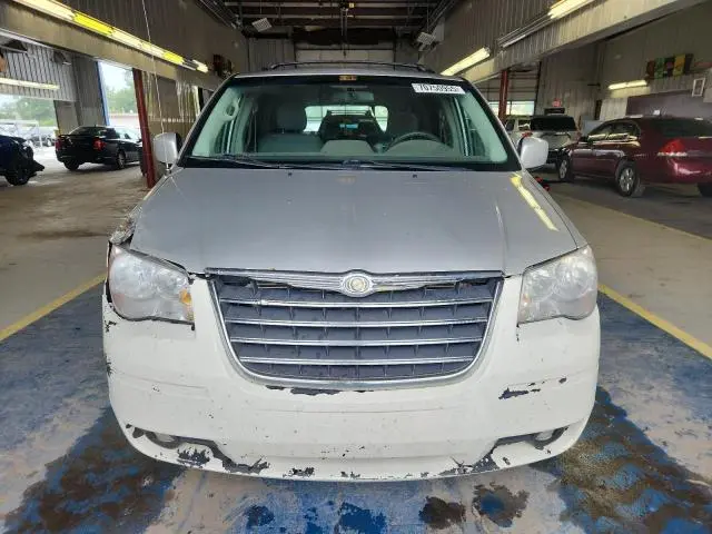 2010 CHRYSLER TOWN & COUNTRY TOURING  
