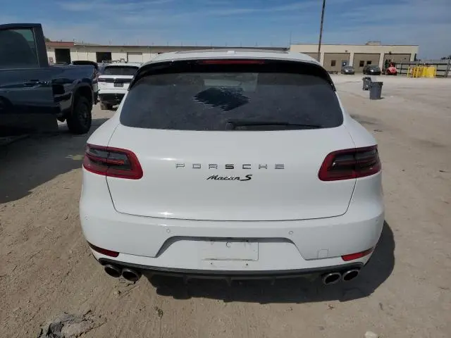 2016 PORSCHE MACAN S  