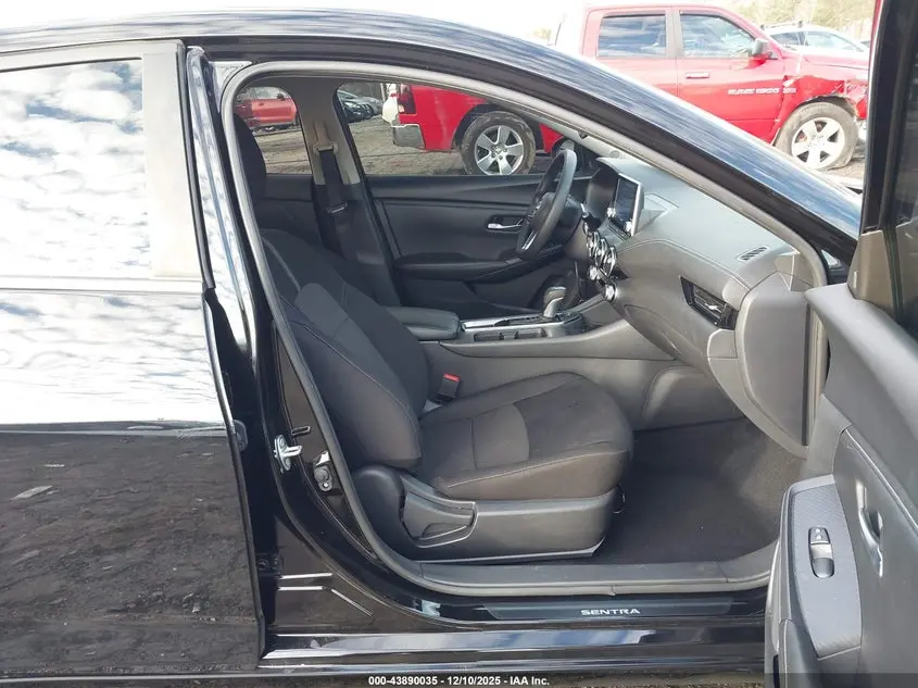 2024 NISSAN SENTRA SV XTRONIC CVT