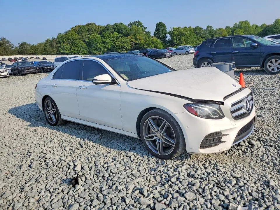 2017 MERCEDES-BENZ E 300 4MATIC  