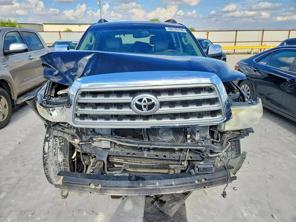 2015 TOYOTA SEQUOIA PLATINUM  