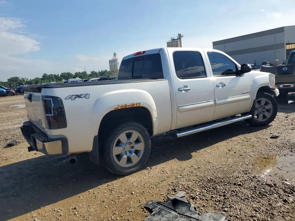 2011 GMC SIERRA K1500 SLT  