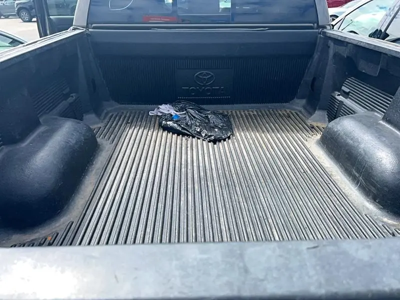 2011 TOYOTA TUNDRA GRADE  