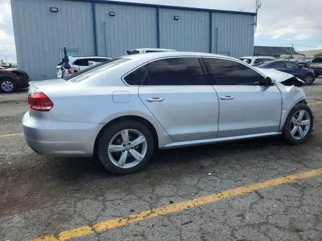 2013 VOLKSWAGEN PASSAT SE  