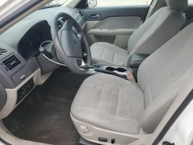 2011 FORD FUSION SE  