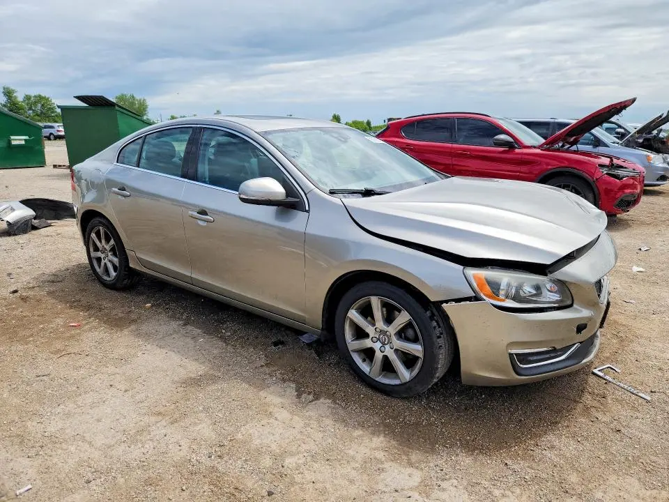 2016 VOLVO S60 PREMIER  