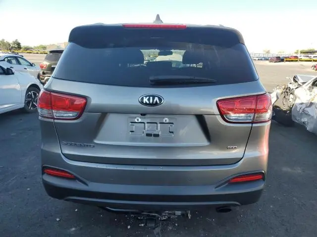 2018 KIA SORENTO LX  