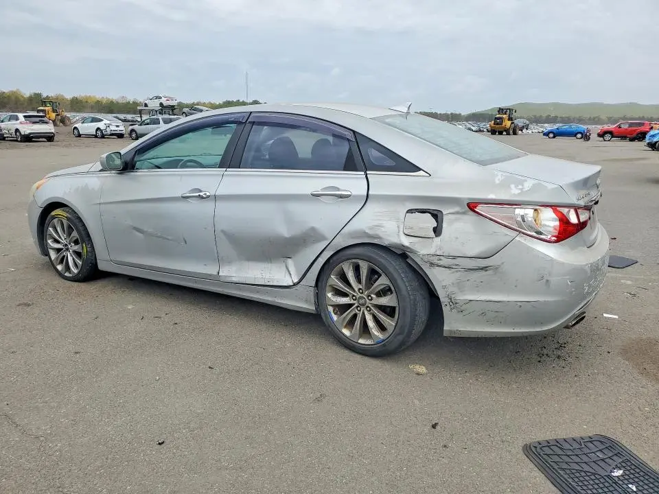 2011 HYUNDAI SONATA SE  