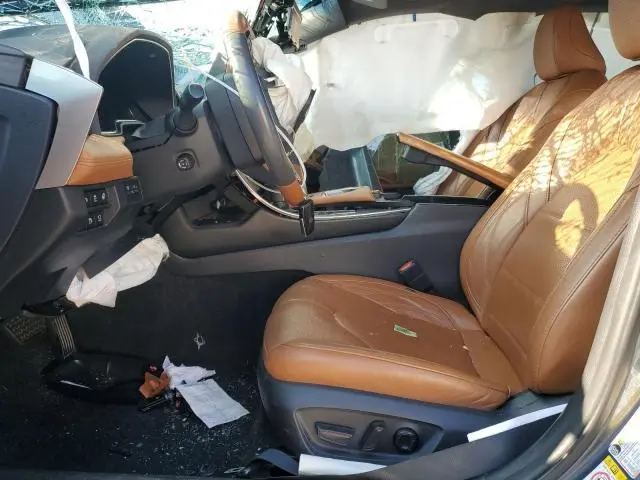 2019 TOYOTA AVALON XLE  