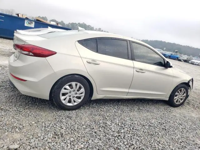 2017 HYUNDAI ELANTRA SE  