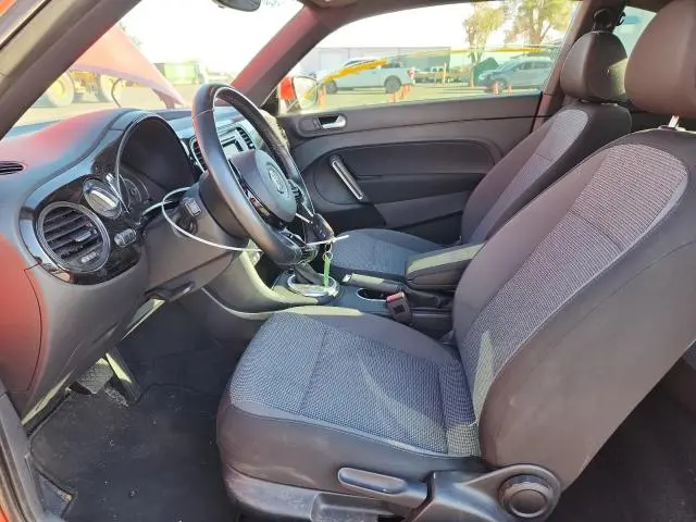 2019 VOLKSWAGEN BEETLE S  