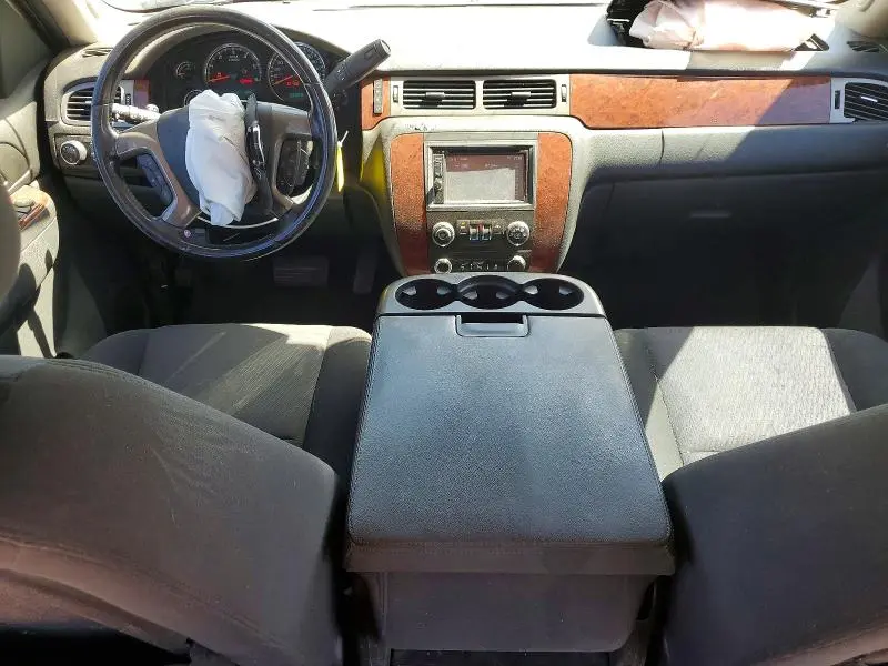 2013 CHEVROLET SUBURBAN C1500 LS  