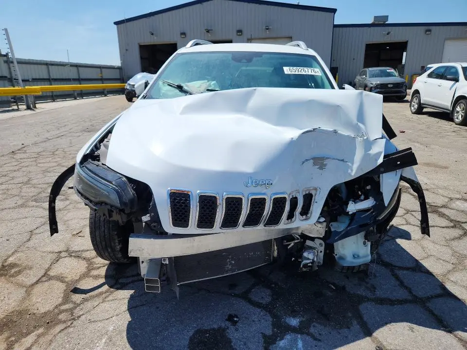 2021 JEEP CHEROKEE LATITUDE  
