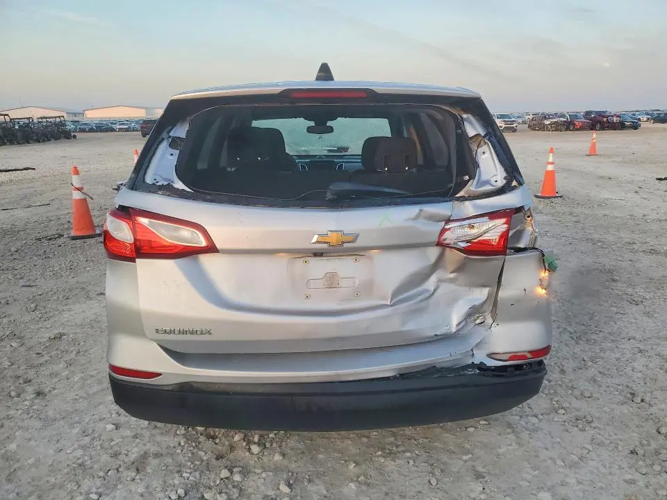 2020 CHEVROLET EQUINOX LS  