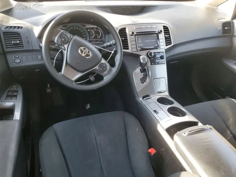 2015 TOYOTA VENZA LE  