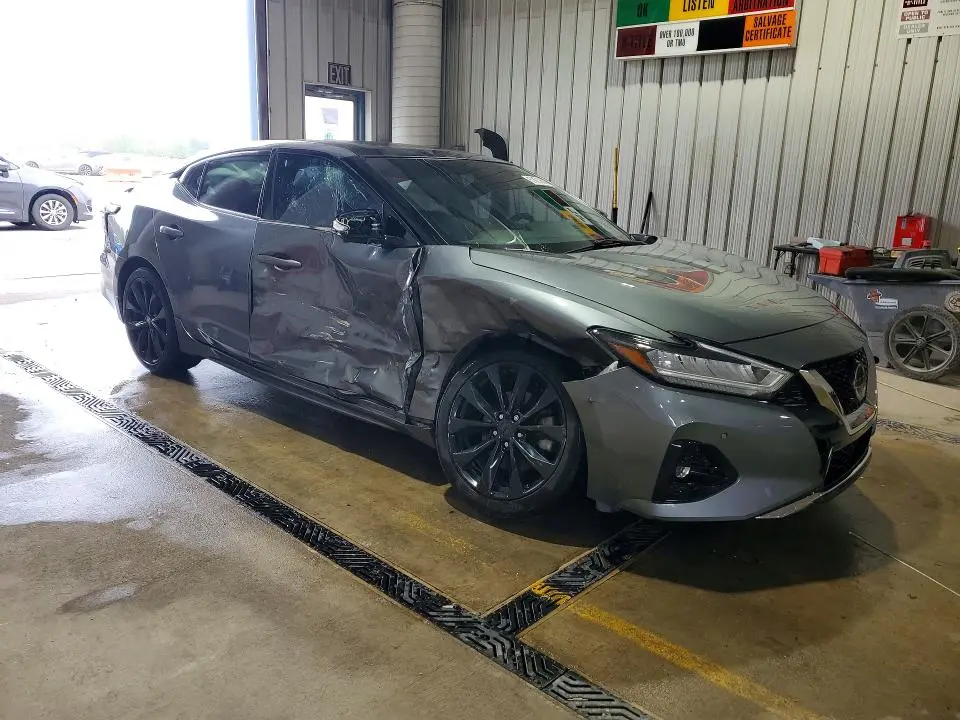 2020 NISSAN MAXIMA SR  